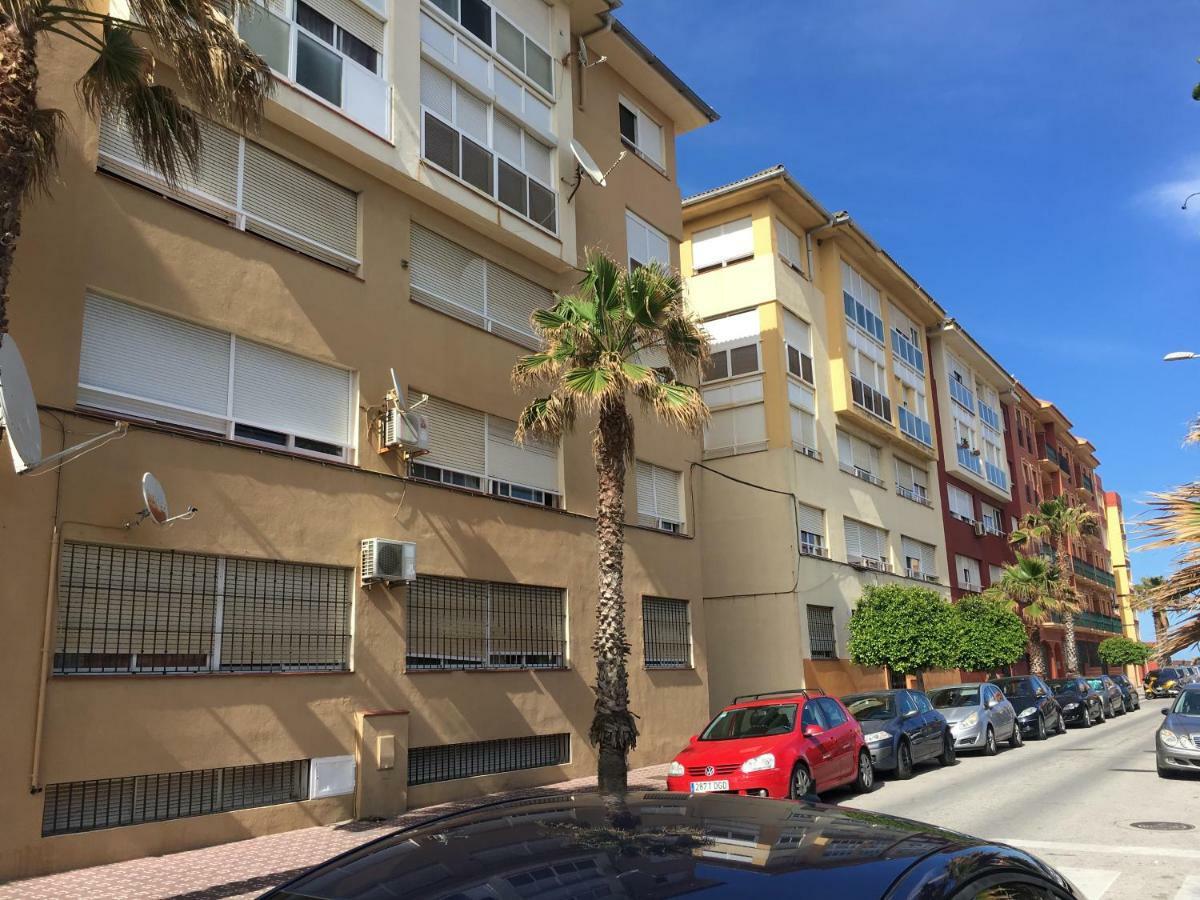 Beach, City & Gibraltar La Linea de la Concepcion Exterior foto